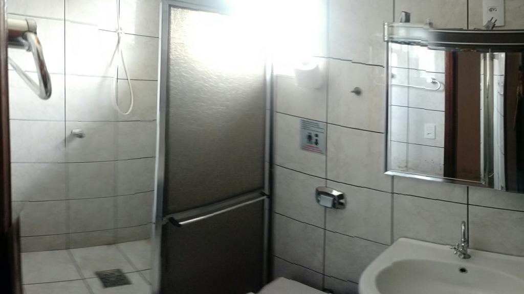 Dormitorio Canarinho Goiânia Exterior photo