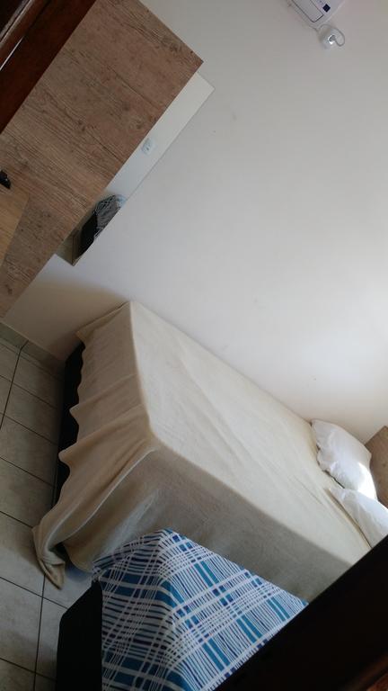 Dormitorio Canarinho Goiânia Exterior photo