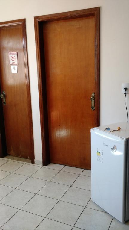 Dormitorio Canarinho Goiânia Exterior photo
