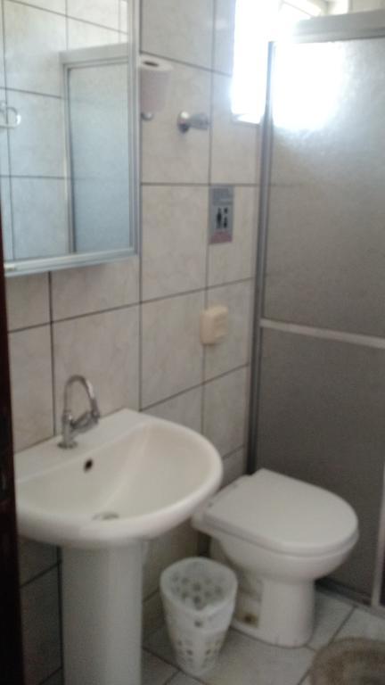 Dormitorio Canarinho Goiânia Exterior photo